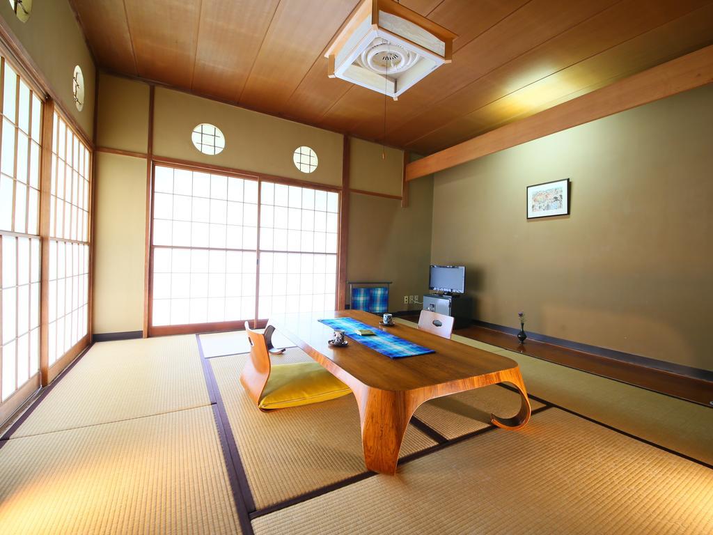 Hotel Miyama Титибу Номер фото