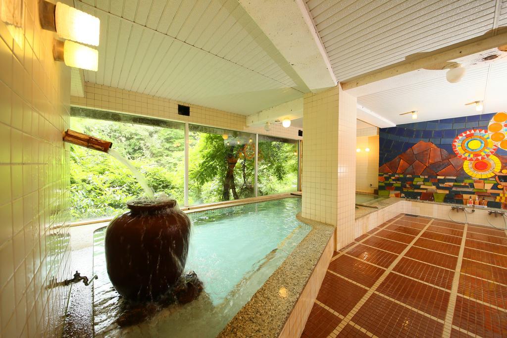Hotel Miyama Титибу Экстерьер фото