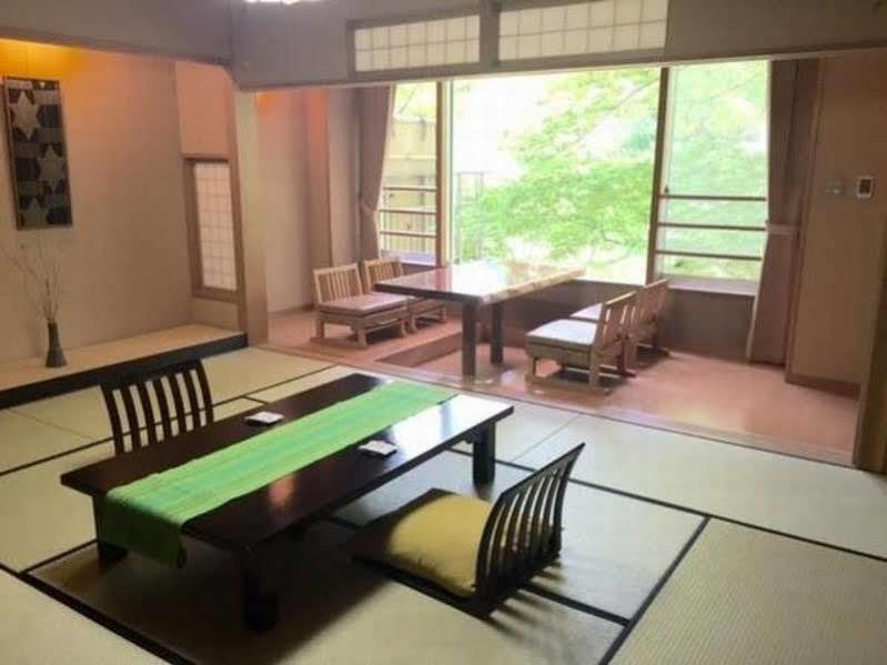 Hotel Miyama Титибу Экстерьер фото